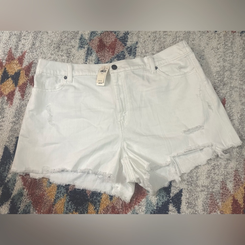 NWT aerie White Denim Distressed Shorts with Stretch in Size 12
